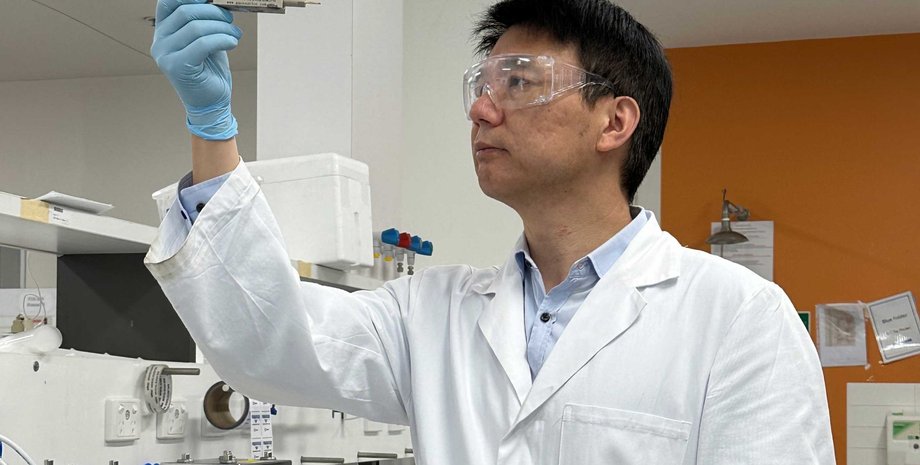 Протонная батарея, аккумулятор, фото