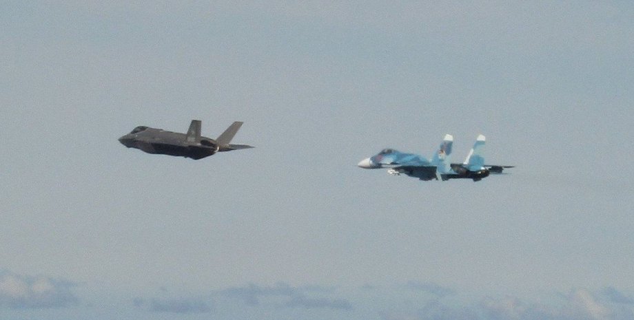 F-35 и Су-27