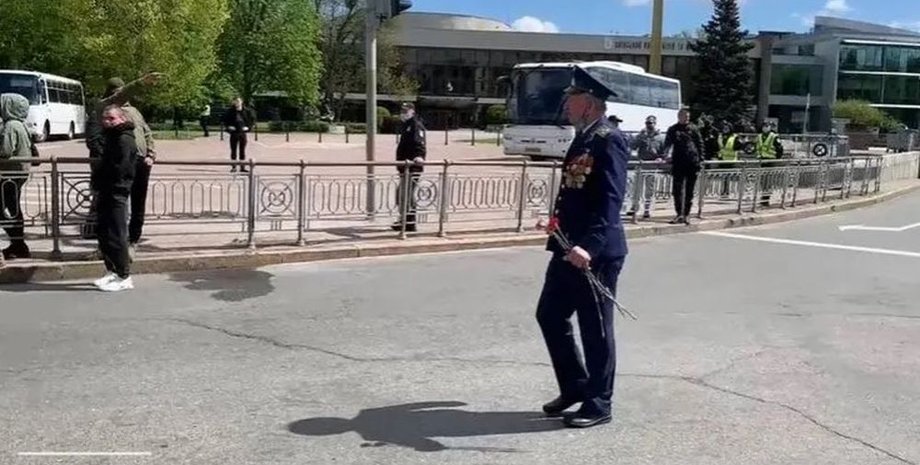 Киев, 9 мая, провокации, националисты, ветераны, зигование,