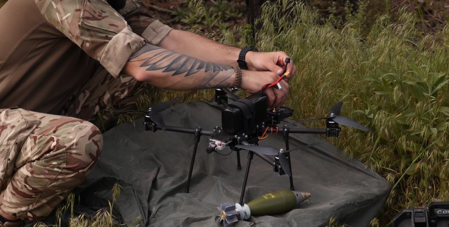 військовий, бпла, дрон