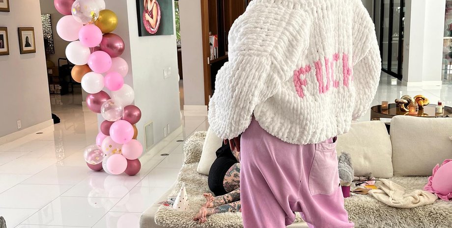 Кейт Бекинсейл,  50-летие, день рождения