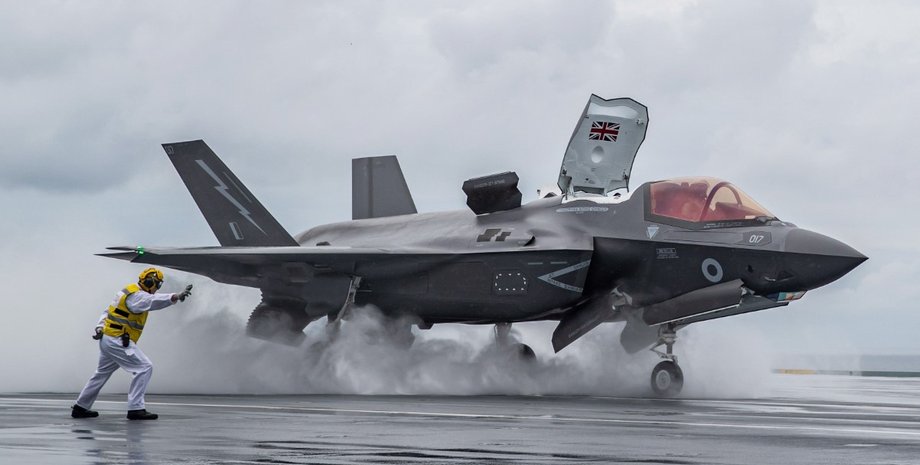 винищувач F-35 США