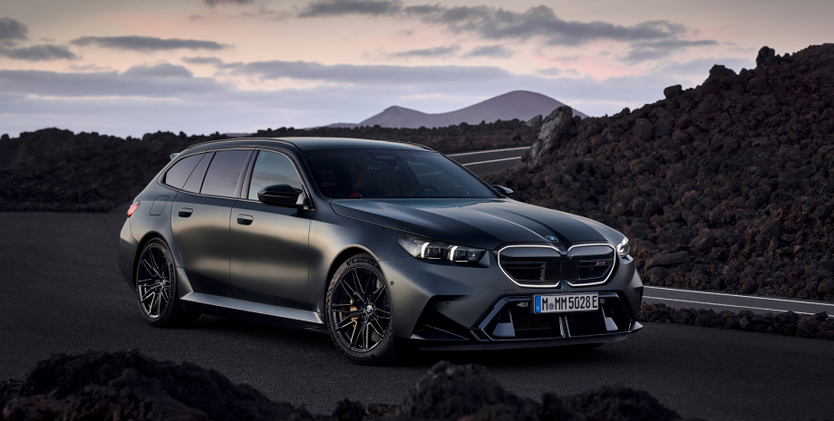 BMW M5 Touring, BMW M5, новий BMW M5, BMW M5 2025, BMW M5 G60