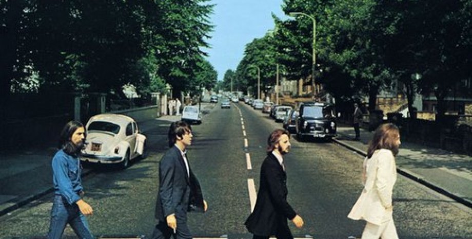 Обложка альбома The Beatles "Abbey Road" (1964)/ Фото: Wikipedia