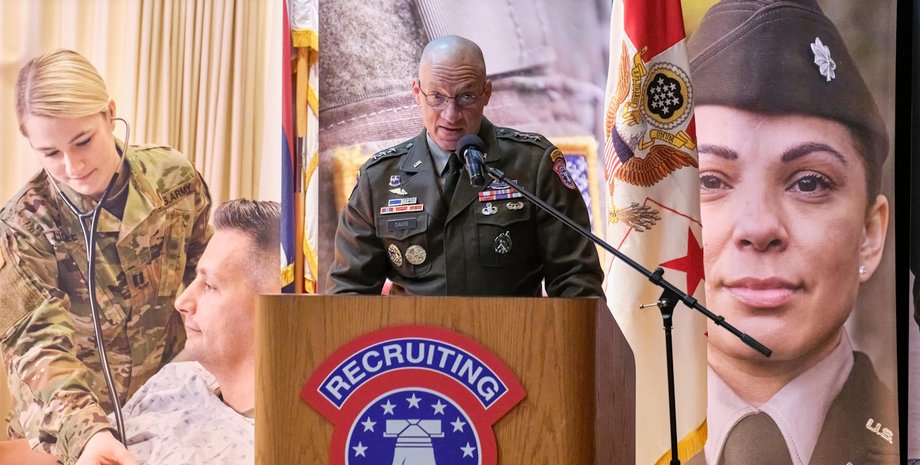 рекрутер, армия сша, трибуна