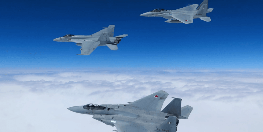 японські винищувачі, літаки Японії, авіація Японії, літаки, винищувачі