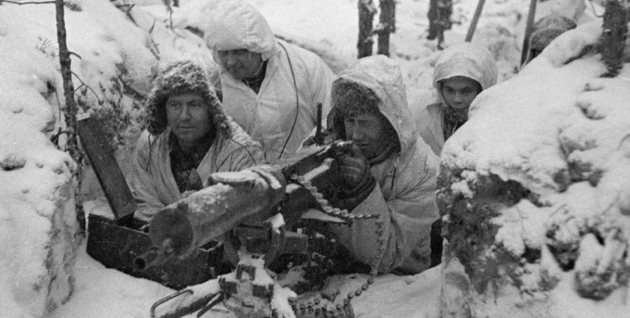 Зимняя война, солдаты в снегу финская война, зимняя война, кто выиграл финскую войну, маннергейм, что такое линия маннергейма, война в финляндии, война ссср и финляндии, тактика мотти, прорыв линии маннергейма, линия маннергейма