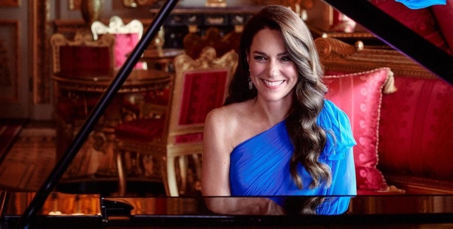 Кейт Міддлтон за роялем Kalush Orchestra, кейт міддлтон, модні образи кейт міддлтон, модні виходи кейт міддлтон, євробачення 2023