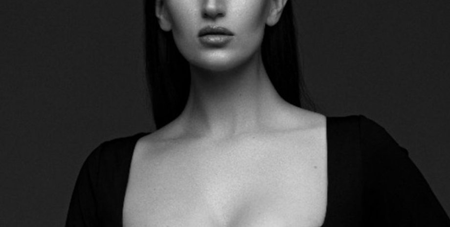 Евгения Эмеральд, полицейская, блогер