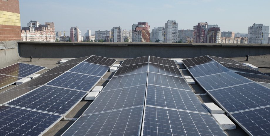 Сонячна електростанція, Київ