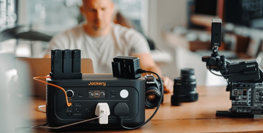 Зарядна станція Jackery Explorer 500 v2