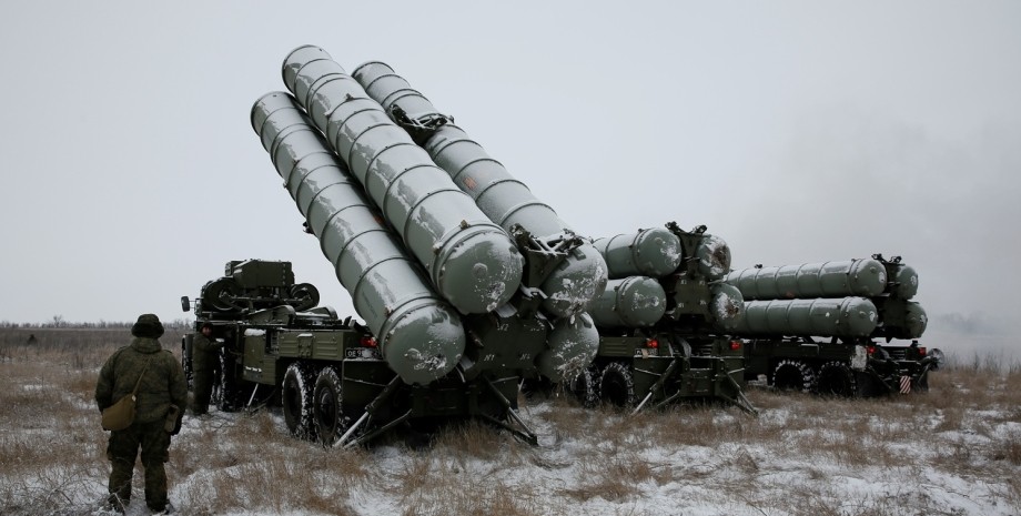 запуск ракет, ЗРК, С-300, обстрелы Украины, атаки, ВС РФ, российские оккупанты