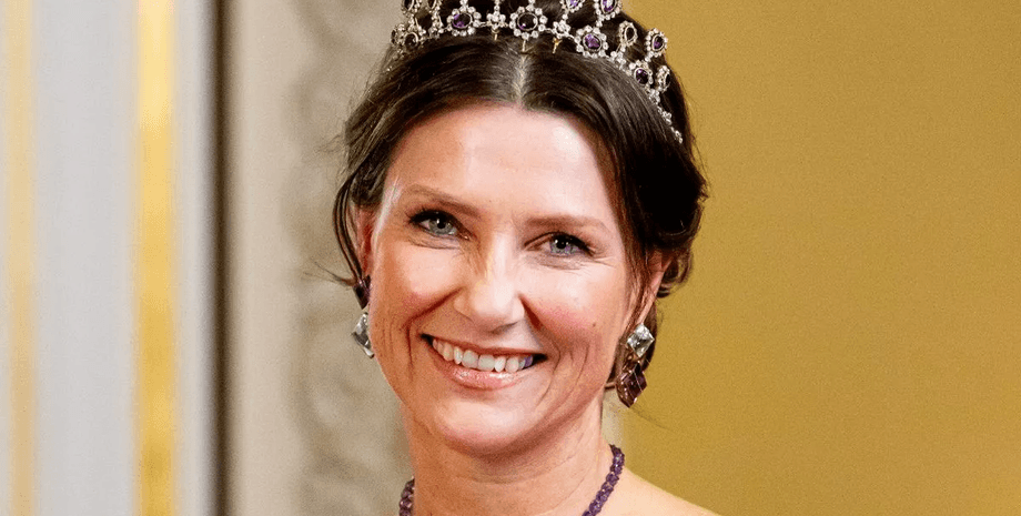 Норвежская принцесса Марта Луиза, принцесса, титул, самопровозглашенная ясновидящая, призрак генерала, видела призрака