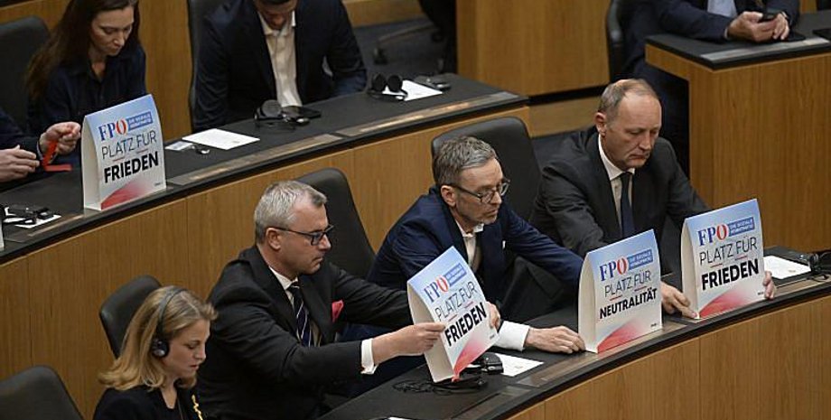 протест, депутаты, парламент, австрия, зеленский