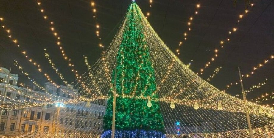 софийская площадь, новогодняя елка, рождественская елка, главная елка, Олег Рубан, коронавирус в украине, Карантин