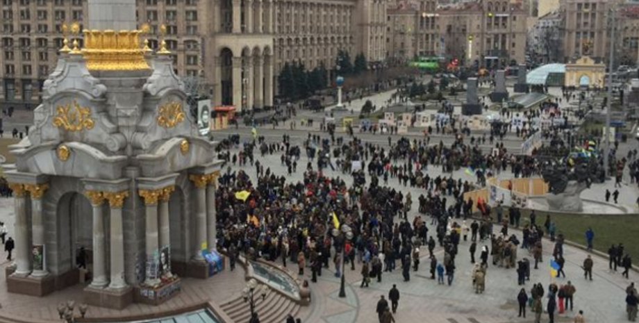 Майдан Незалежности в Киеве / Кадр видео