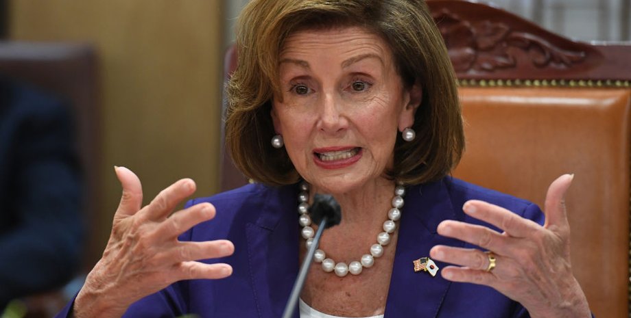 Нэнси Пелоси