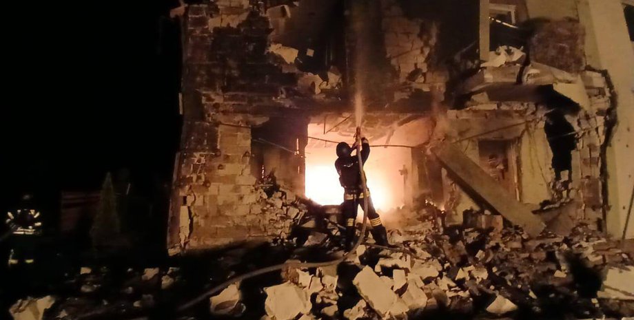 Compartir: La noche del 30 de octubre, las fuerzas de ocupación rusas atacaron B...