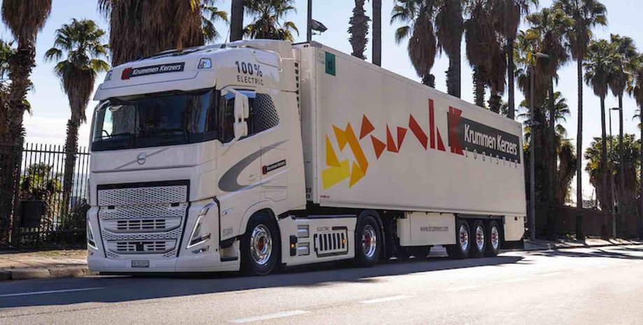 Volvo, Грузовик, Авто, Автомобили, Европа, Швейцария, Испания, Рекорд, Фото, Перевозки, Электромобили