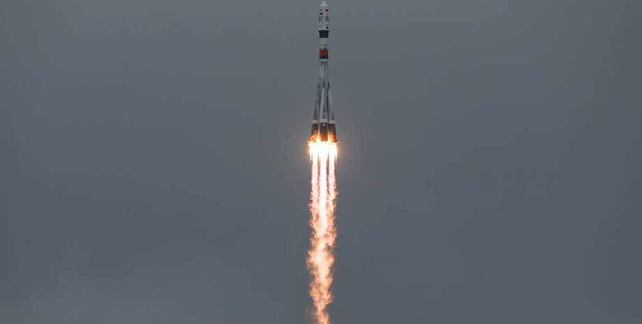 ракета-носитель среднего класса "Союз-2.1а", разведывательный спутник, "Барс-М", космодром Плесецк