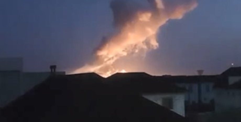 Крим вибухи, Євпаторія вибухи, Крим ЗСУ, Євпаторія ЗСУ, ЗСУ крилаті ракети, Крим ППО, Крим С-400 Тріумф, Крим новини