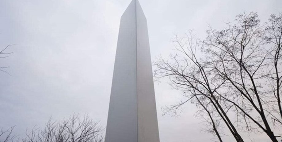 Замковая гора, скульптура, монолит,  Киев