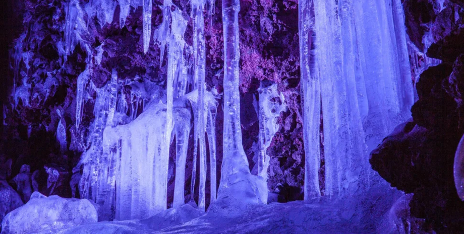 ледяная пещера Нарусава