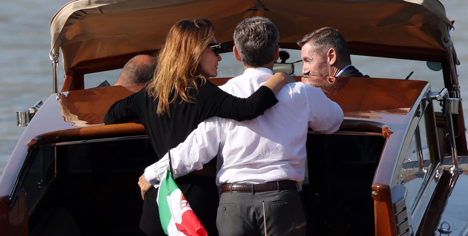 Николя Саркози и Карла Бруни, венецианский кинофестиваль 2023, саркози жена, карла бруни стиль