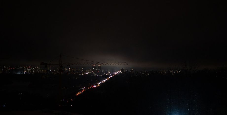 блекаут, блекаут в Україні, відключення світла, відключення електроенергії