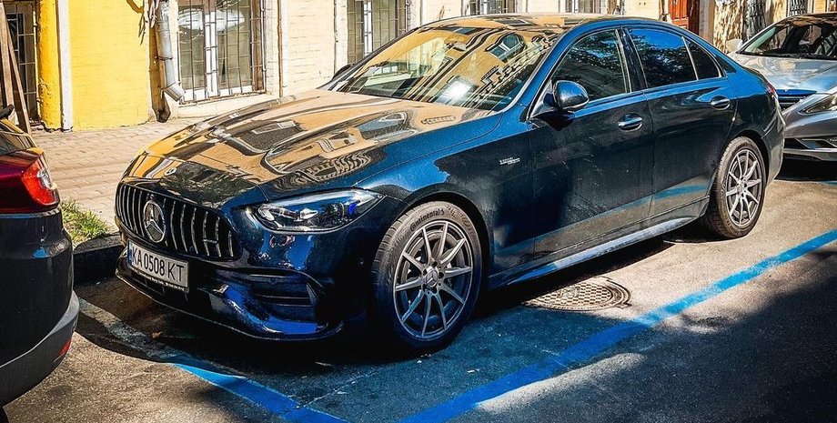 Новый Mercedes-AMG C43, Mercedes-AMG C43, Mercedes C-class, Mercedes-AMG