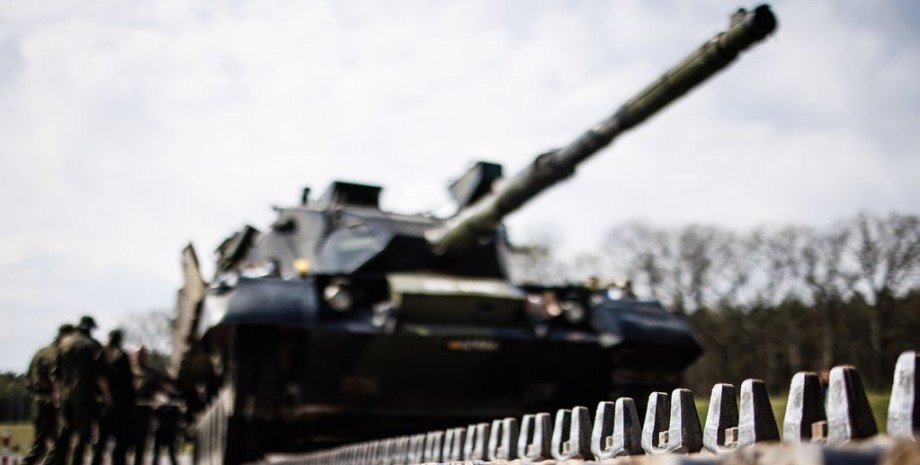 танк, гусенична техніка, танк Leopard 1