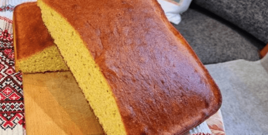 коржик із кукурудзяного борошна, українська кухня, національна страва
