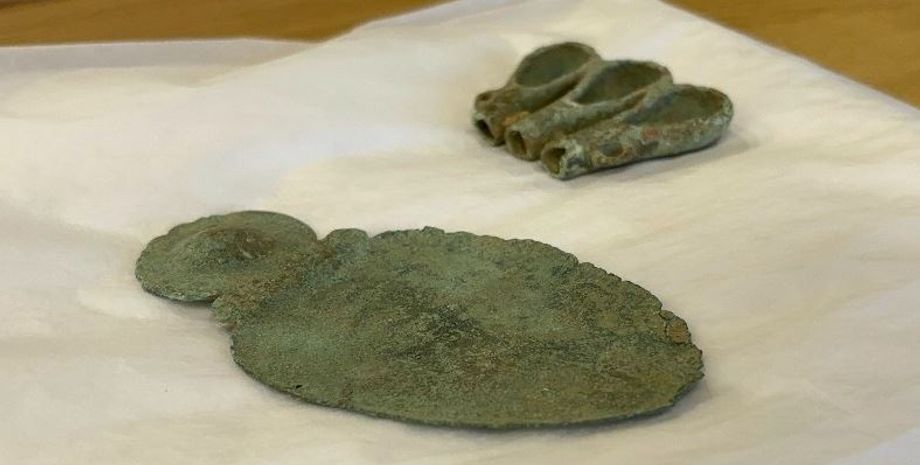 Чоловік знайшов стародавню ложку, яка начебто допомагає передбачити майбутнє, про що він дізнався від вчених