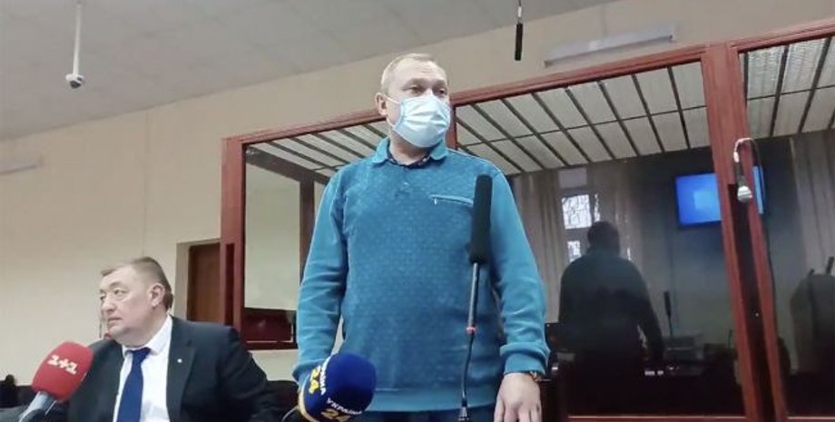 Вячеслав Глазунов, командир, под стражей, чугуев