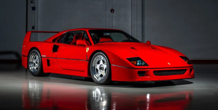 суперкар Ferrari F40