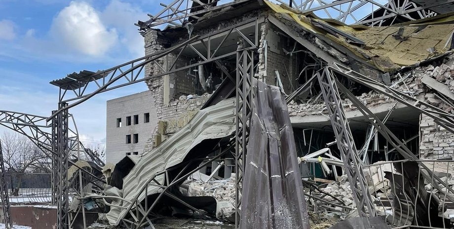 Изюм, больница, обстрелы