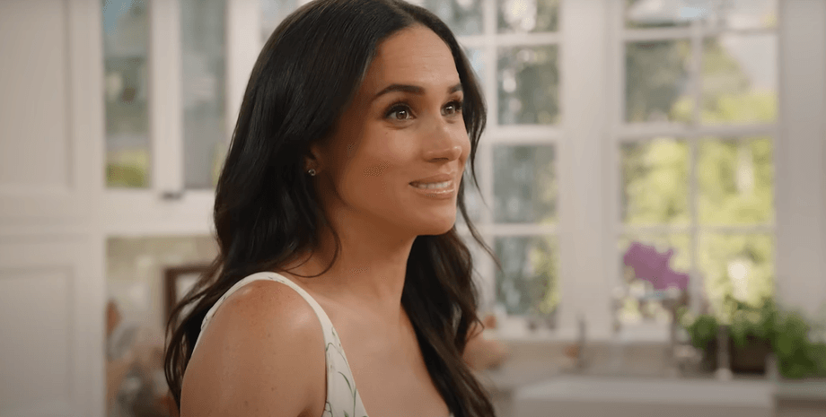 Маркл готує на кухні