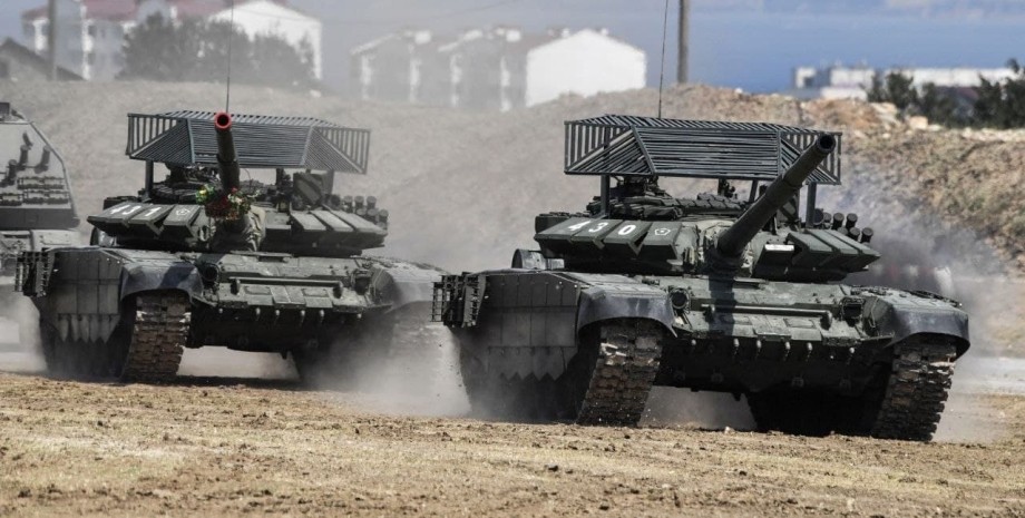 Танки Т-72Б, фото