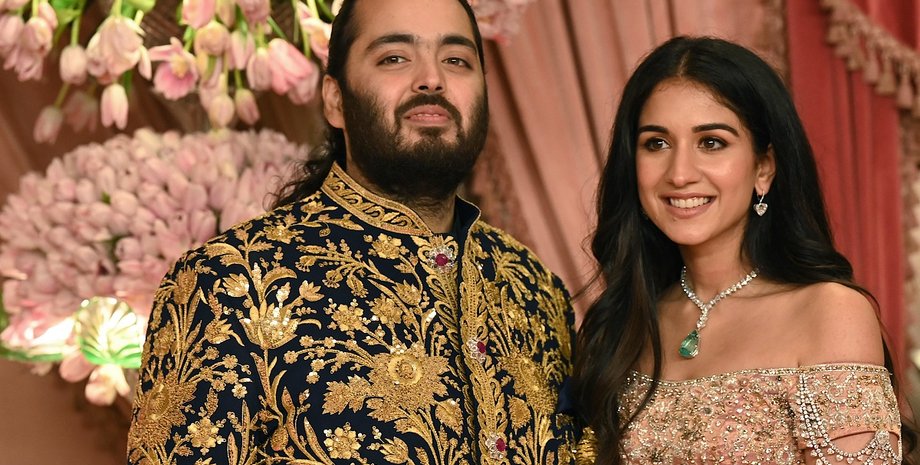 Анант Амбані та Радика Мерчант, індійські мільярдери, весілля амбані, мукеш амбані, весілля в мумбаї