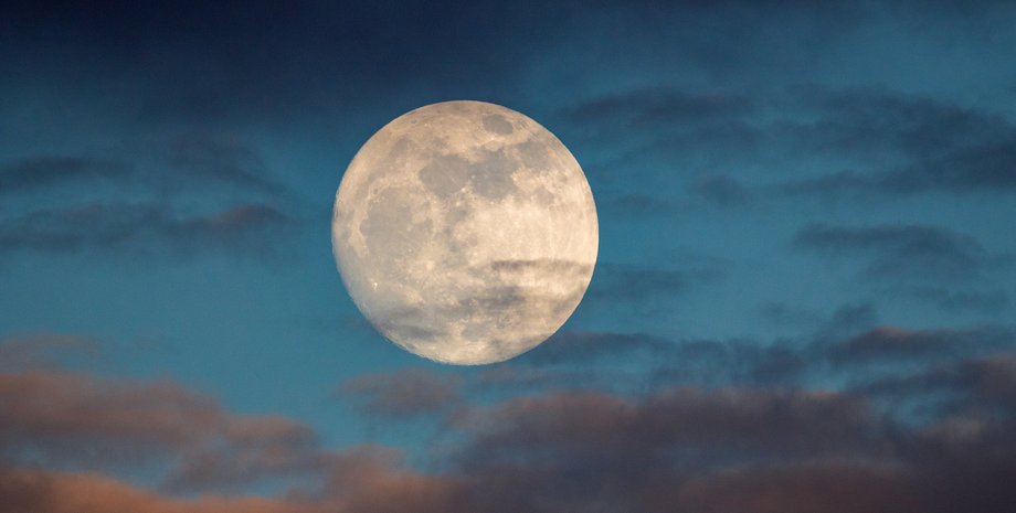 Супермісяць 2025 року зійде 7 жовтня