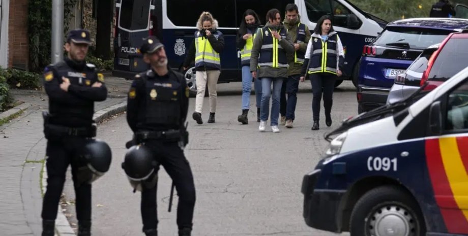 Поліція Іспанії, фото