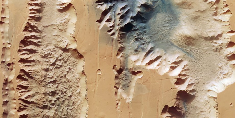 Долини Марінера, Марс