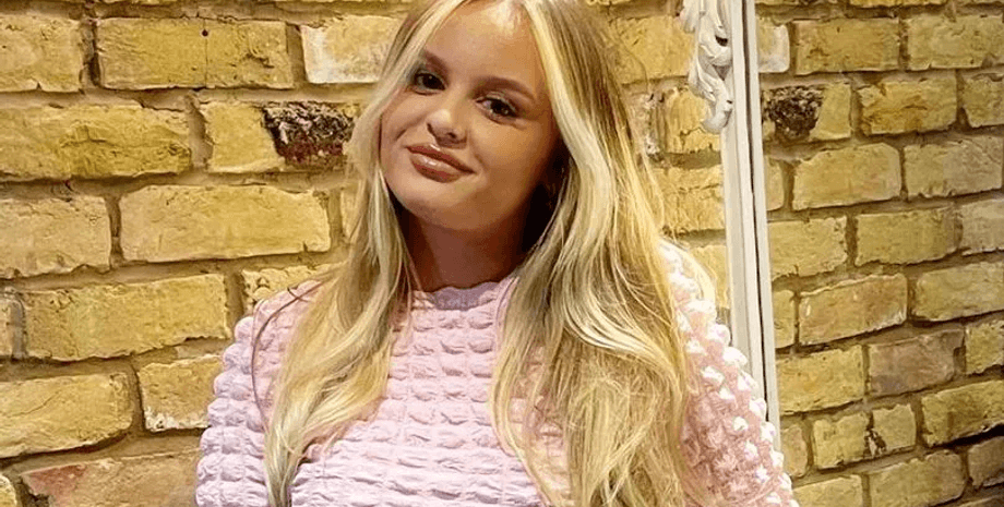 Жінка отримала величезний штраф, штраф за паркування, правило 5 хвилин, величезний штраф, додаток для оплати, стоянка,