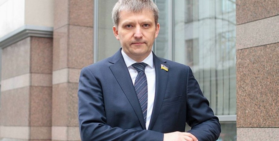 диктатура, війна в україні, володимир зеленський