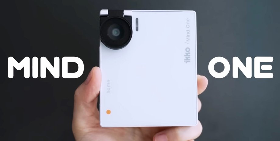 квадратный смартфон