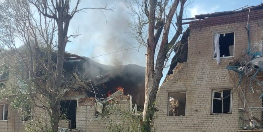 Разрушения Обстрелы городов Украины, Запорожская область, ситуация в Запорожской области, атака, удары из артиллерии