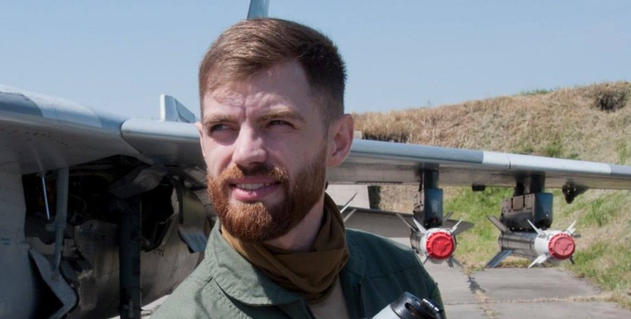 Андрей Джус, пилот, летчик, могила, вандалы, война РФ против Украины, авиакатастрофа