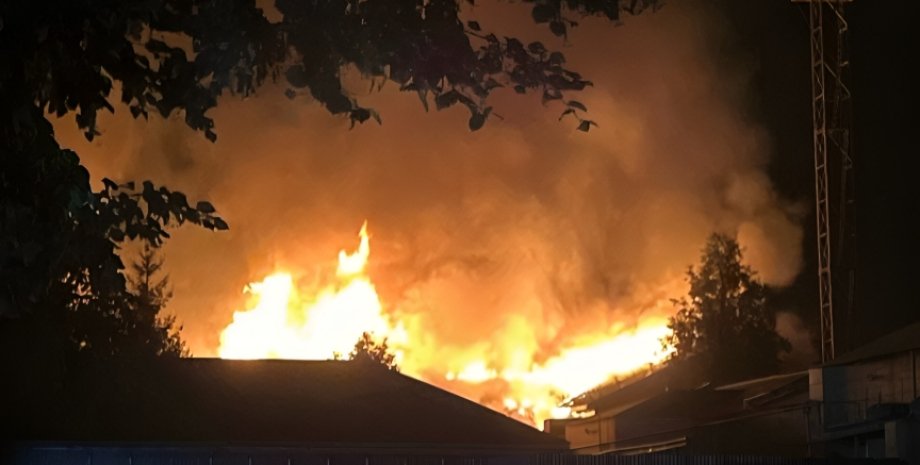 Пожар в Курской области Пожар, Курская область, война, БПЛА, фото