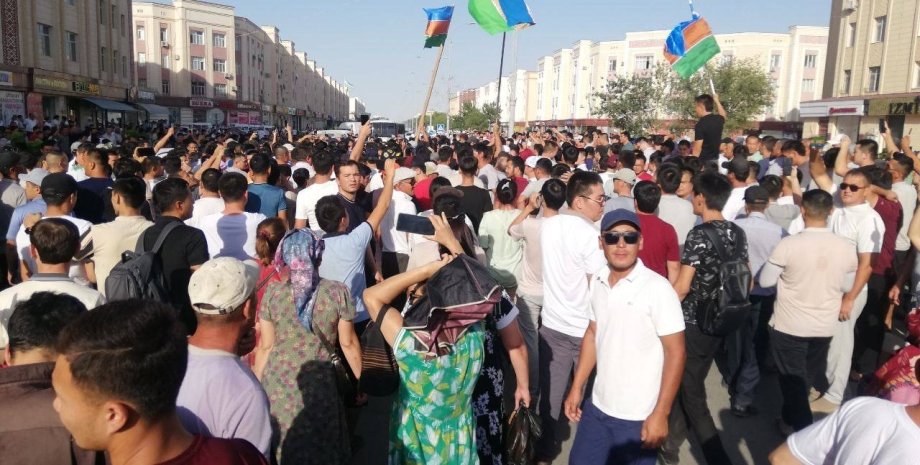 узбекистан, Каракалпакстан протесты, протесты узбекистан