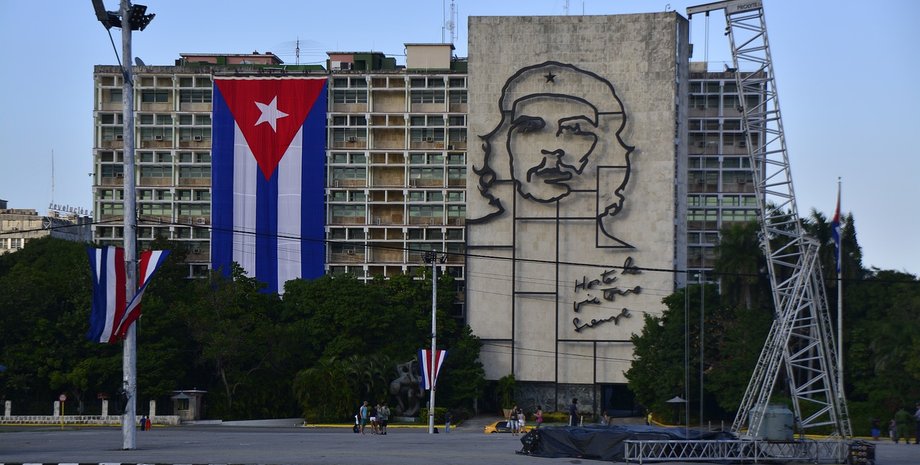 Че Гевара, портрет, здание, Куба, Гавана, фото